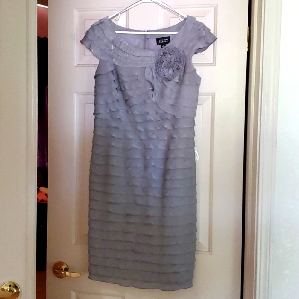 Semi Formal Silver Sleeveless Dress